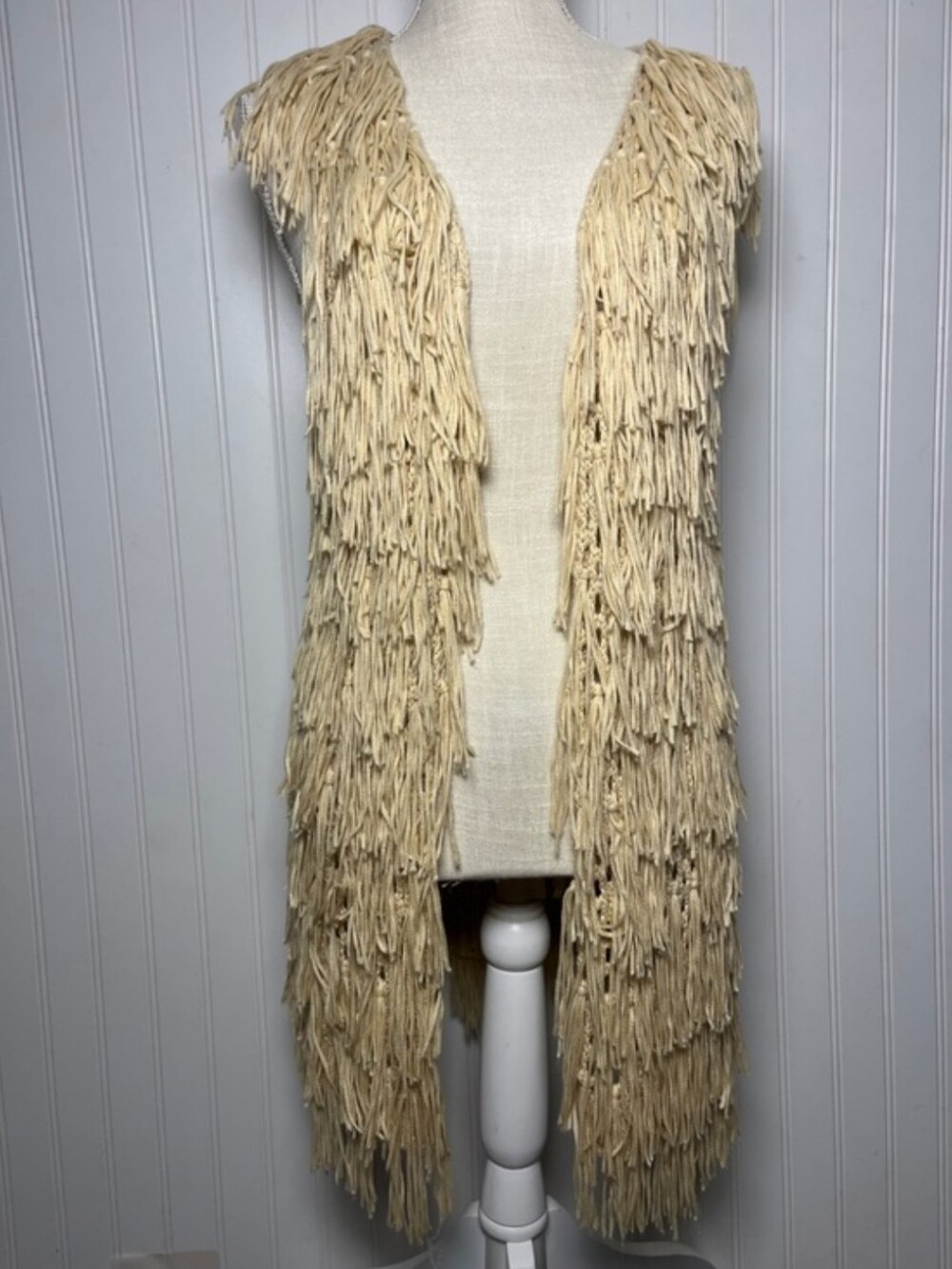 PPLA Flounder Fringe Vest Knit Boho Sleeveless Duster in Cream Size Medium - Picture 3 of 14
